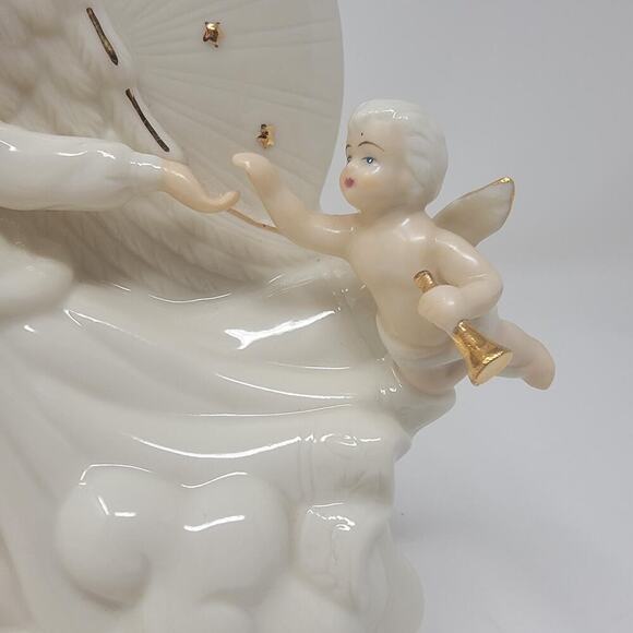 Vintage Christmas Decor Avon Angel & Cherub Porcelain Figurine Gold Stars 1998 - Picture 5 of 15